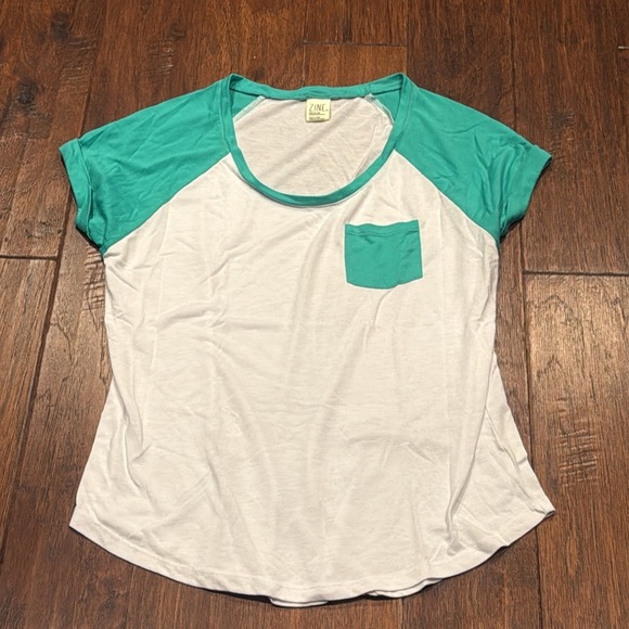 Medium Green and White Raglan Short Sleeve Tee - Picture 3 of 8